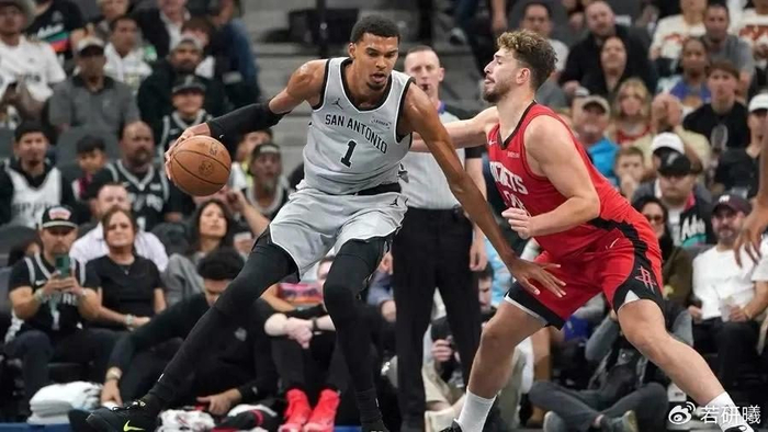开云中国-狂输66分！申京成火箭漏洞，美媒晒防守数据，谢泼德确实被冤枉了|卡佩拉|马刺|凯文·杜兰特|圣安东尼奥马刺队|阿尔佩伦-申京_新浪新闻